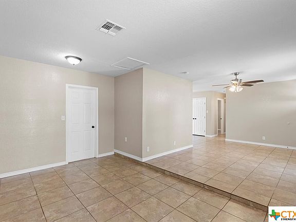 4th image of 1520 Lorelei Ln