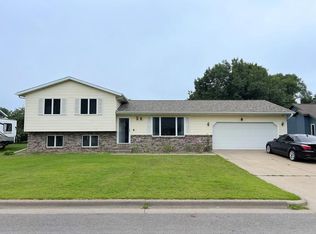 2710 Cedar Ave S, Holmen, WI 54636