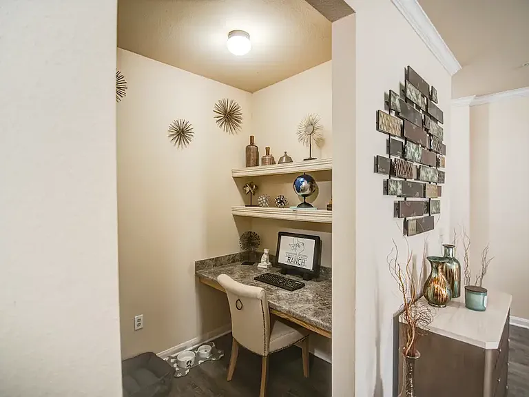 Constellation Ranch Luxury Apartment Homes — Photo 12