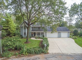 506 Windsor Ln, Batavia, IL 60510