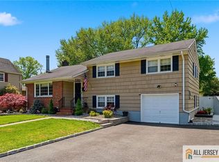 205 New Dover Rd, Colonia, NJ 07067
