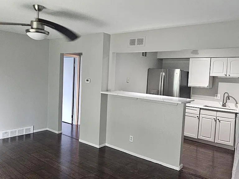 Shiawassee Cir — Photo 5