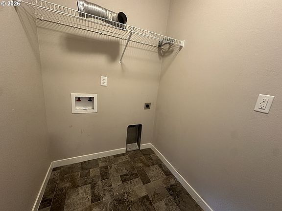 5th image of 1297 SE Windsong Dr