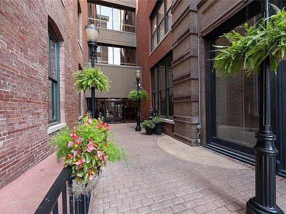 2nd image of 308 W 8th St APT 401