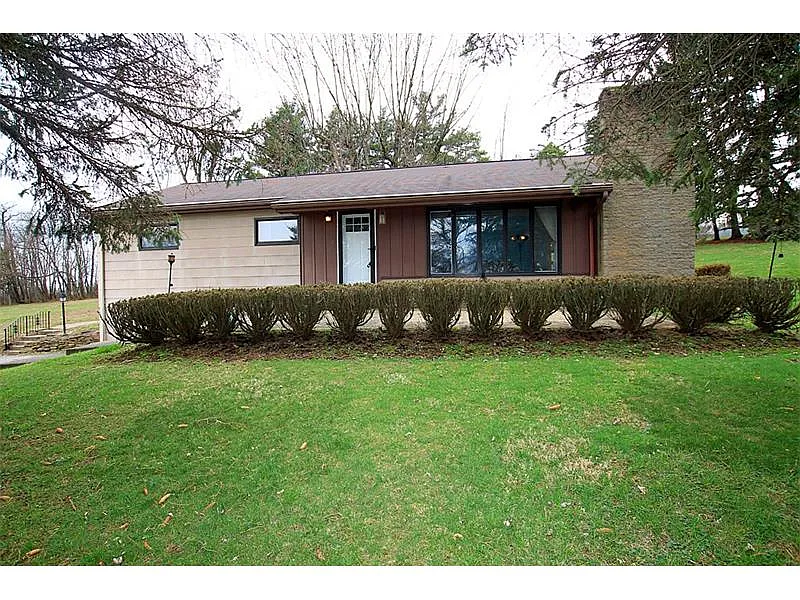 649 Baur Dr photo 1