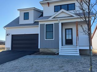 11 Liberty Lane, South Burlington, VT 05403