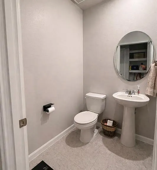 1138 Creek Valley Ct — Photo 12