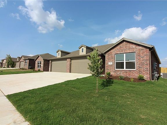 2nd image of 432 Barbet Dr