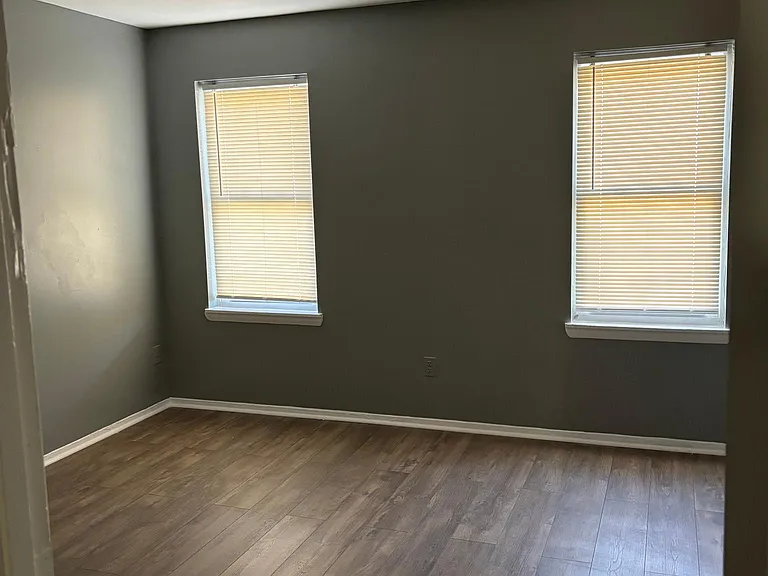 2333A Lauretta Ave — Photo 19