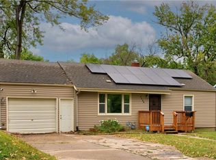 2336 S Hall Rd, Independence, MO 64052