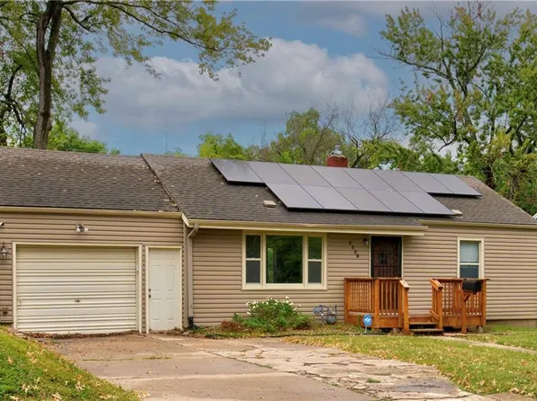 2336 S Hall Rd, Independence, MO 64052