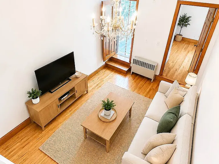 119 W 75th St #4R — Photo 2
