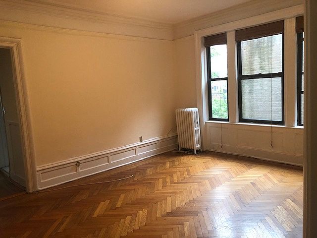 1st image of 34 Monroe Pl #3C