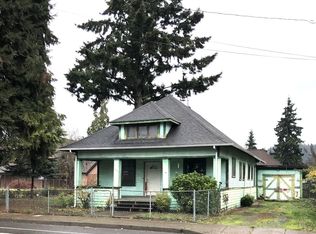 718 S 6th St, Cottage Grove, OR 97424
