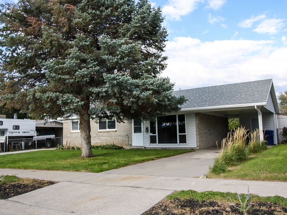1st image of 1149 E Serpentine Way
