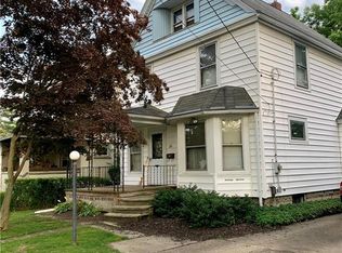 216 Wooster St, Elyria, OH