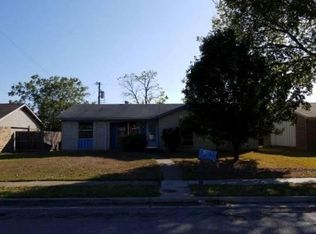 1246 Friendship Dr, Dallas, TX 75217