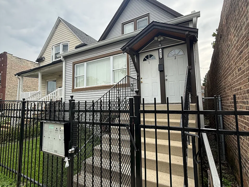 1056 N Parkside Ave #G