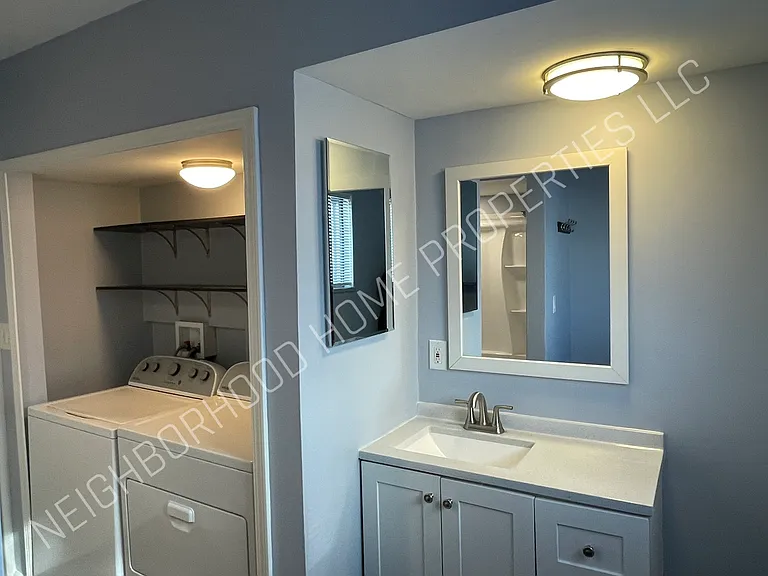 2450 Gerald Ave — Photo 25