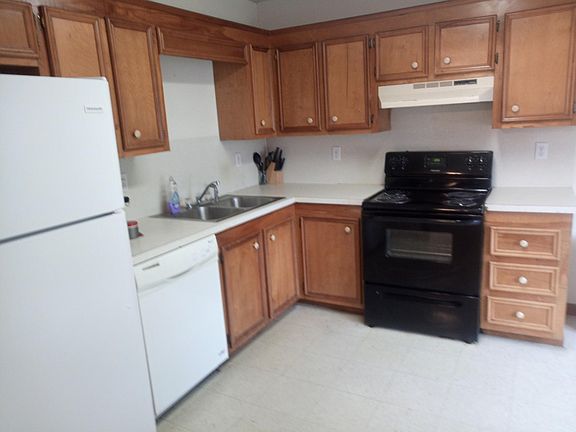 2nd image of 1705 S Tallowood Dr