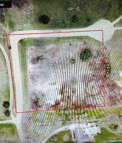 2nd image of 855 Adams Rd