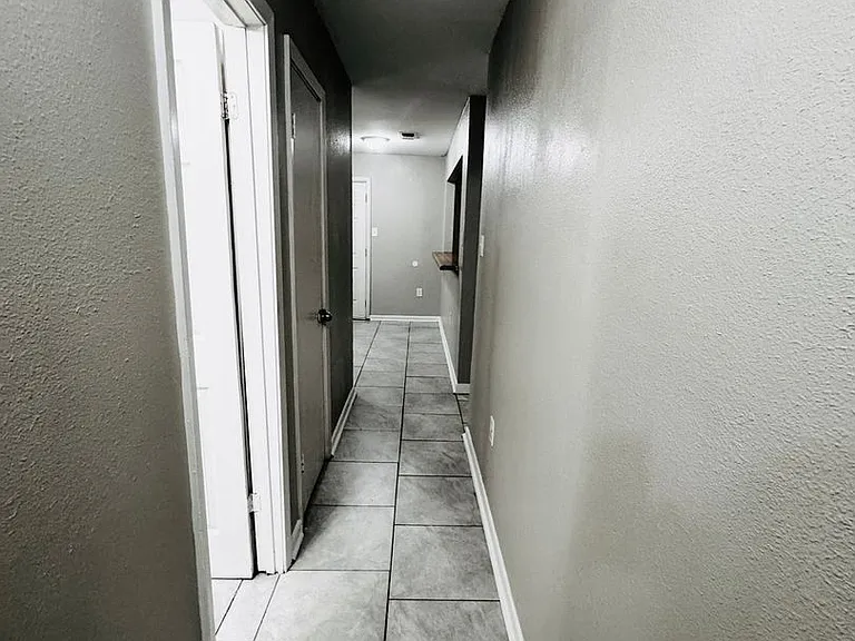 3433 Hollywood St — Photo 27