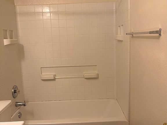 5th image of 11805 Stoney Meadow Dr