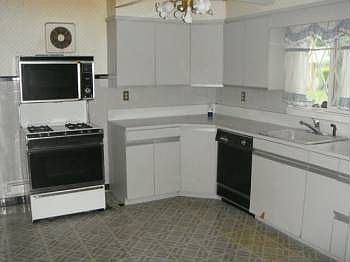 2nd image of 16 Cona Ct