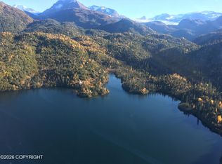10 Loon Lake Bear Cv, Homer, AK 99603