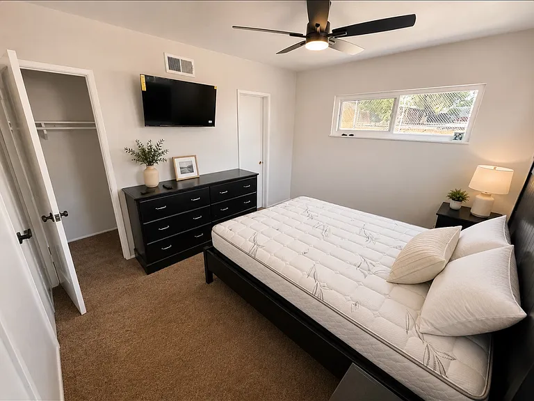 6688 Montclair Dr #4 — Photo 15