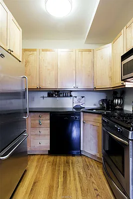 Rented by Town Residential | media 20