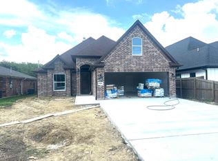 1906 6th St, Port Neches, TX 77651