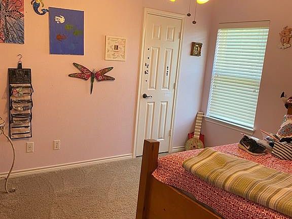 3rd image of 1104 Hidden Glen Ct