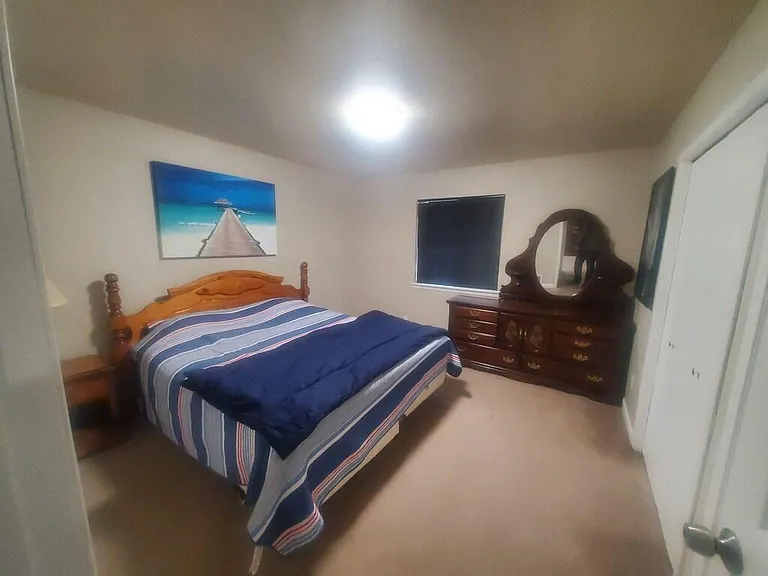 1305 N Frederick St — Photo 4