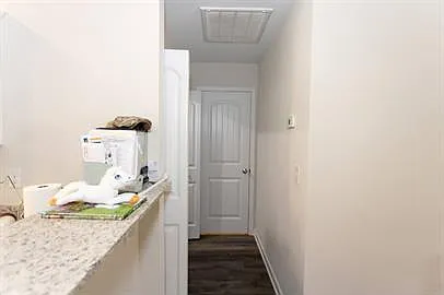 415 Conifer St — Photo 6
