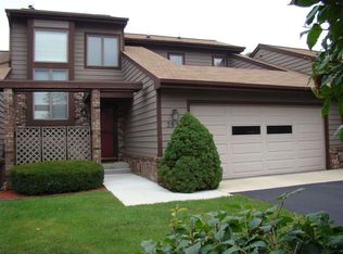 2854 Wooddale Ct, Jackson, MI 49203