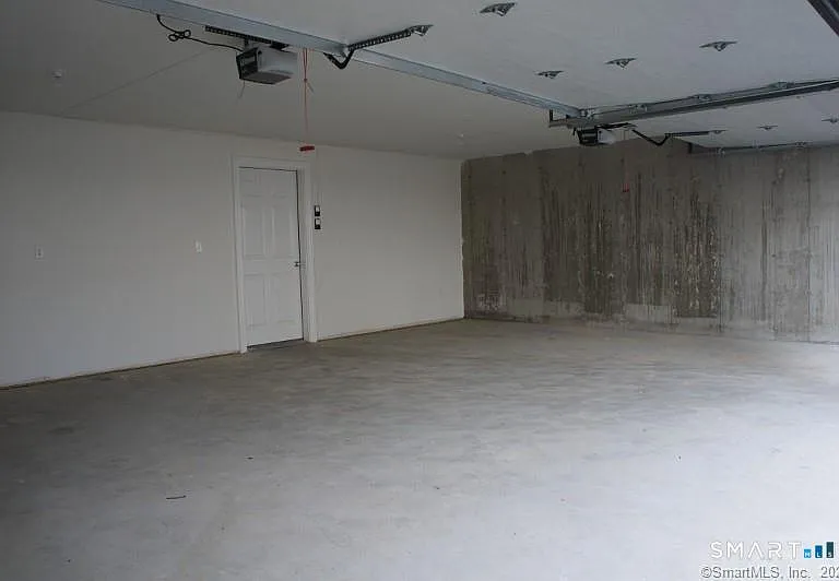 44 Stuart Ave #B1 — Photo 8