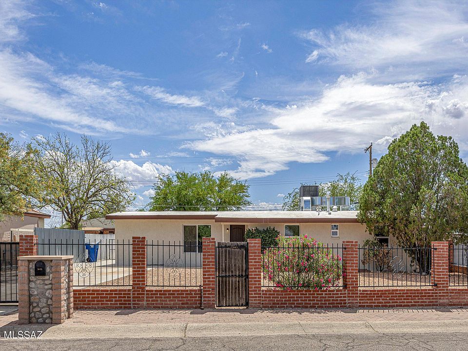 1st image of 5640 E Calle Aurora
