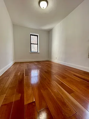Rented by Building Equity Real Estate LLC | media 15