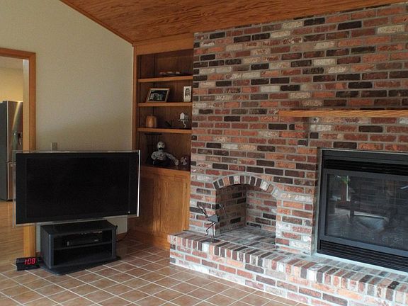 5th image of 301 Wedgewood Ln