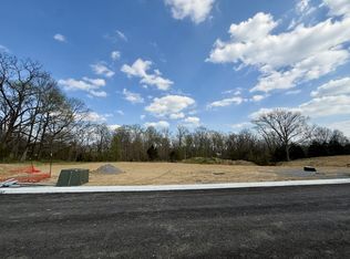 537 Divine Ct, Arrington, TN 37014