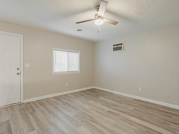 4th image of 1553 E 4th Ave