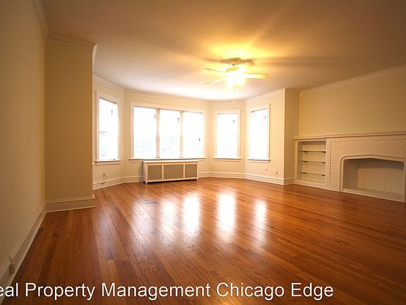 3rd image of 6439 N Leavitt St APT 2N