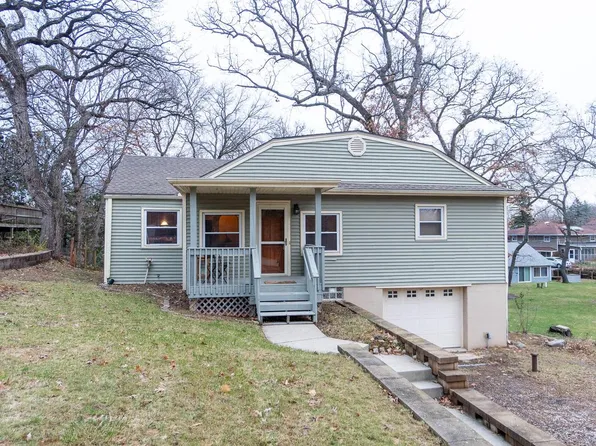 33828 Hillcrest DRIVE, Burlington, WI 53105