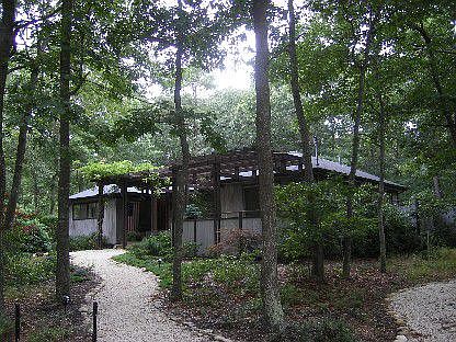 1st image of 5 Wooded Oak Ln