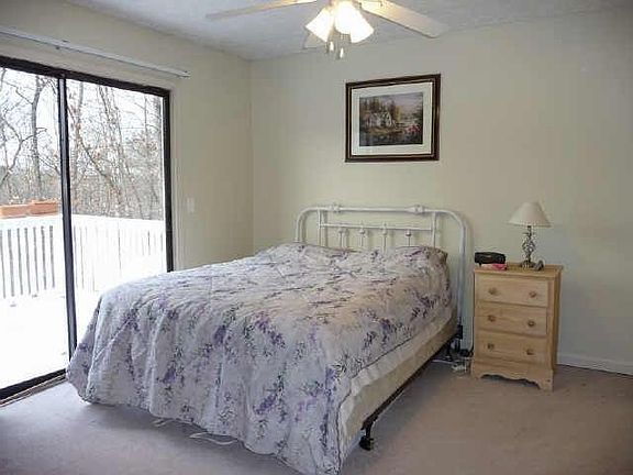 5th image of 114 Silver Fox Dr