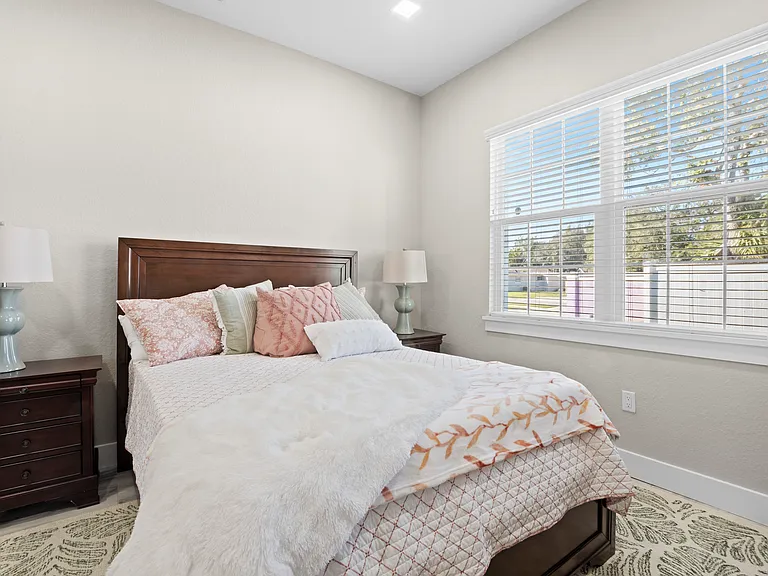1104 Idylwild Dr NW — Photo 14