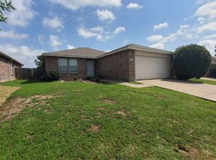 217 Silver Lake Trl, Fort Worth, TX 76140