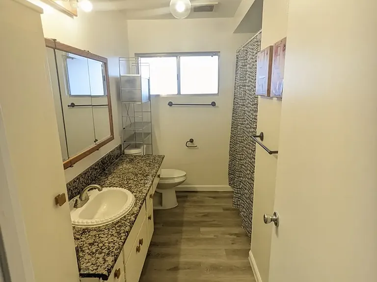 10751 Starlight Ct — Photo 2