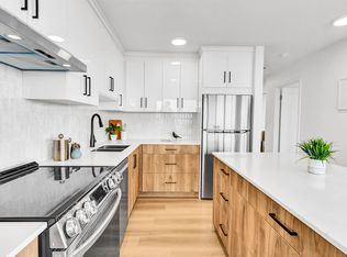 6540 Burlington Ave #2003, Burnaby, BC V5H 4G3